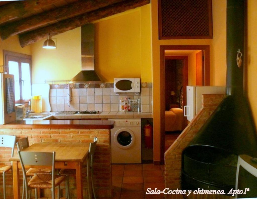 Casa Mur Artesania Lecina Esterno foto